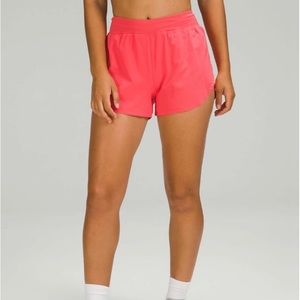 NWOT Lululemon Size 6 Find Your Pace High Rise Lined Short 3”